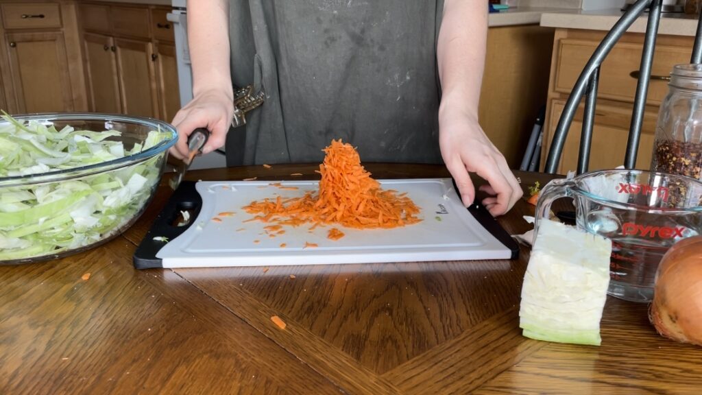 shredding carrots 